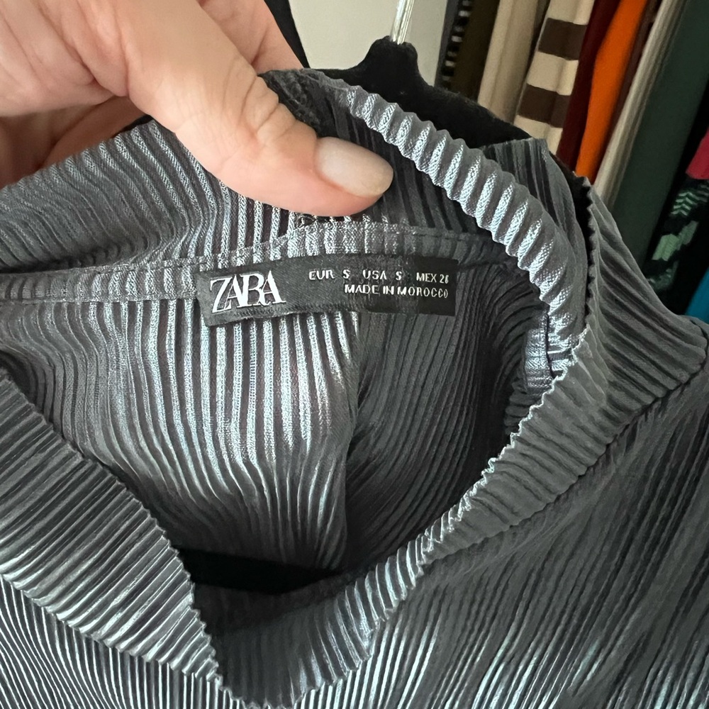 Zara short sleeve